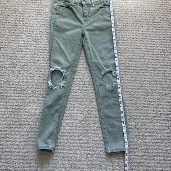 Free People Skinny Jeans 61855-16515125 DISTRESSED size 27 - Picture 1 of 5